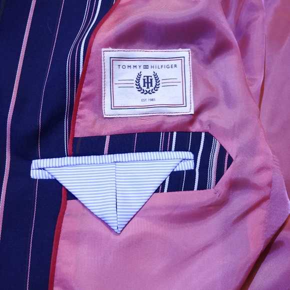 NWT Tommy Hilfiger Navy Blue Pink Cream Pin Striped Classy Blazer - Picture 4 of 13
